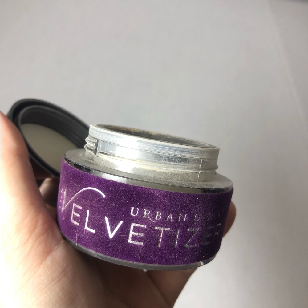 Velvitizer setting powder